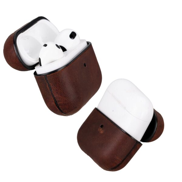 gillette-leather-case-for-airpods-3-toronata-257413.jpg Gillette Leather Case for AirPods 3